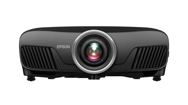 Laser projector with 4K resolution in ambient light